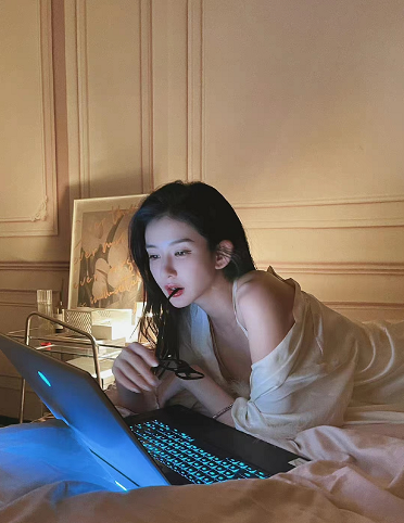 蜜壺奈子杯子怎么样,赤基吗? 蜜壺奈子杯子怎么样,赤基吗?