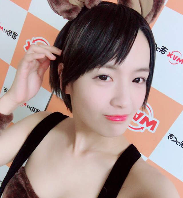 这小穴适合到处摆一个!!日本KMP短髮骚女孩向井蓝