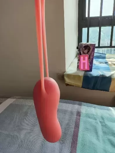 独特造型下的新感觉-杯多多真实子宫飞机杯名器测评2 独特造型下的新感觉-杯多多真实子宫飞机杯名器测评2