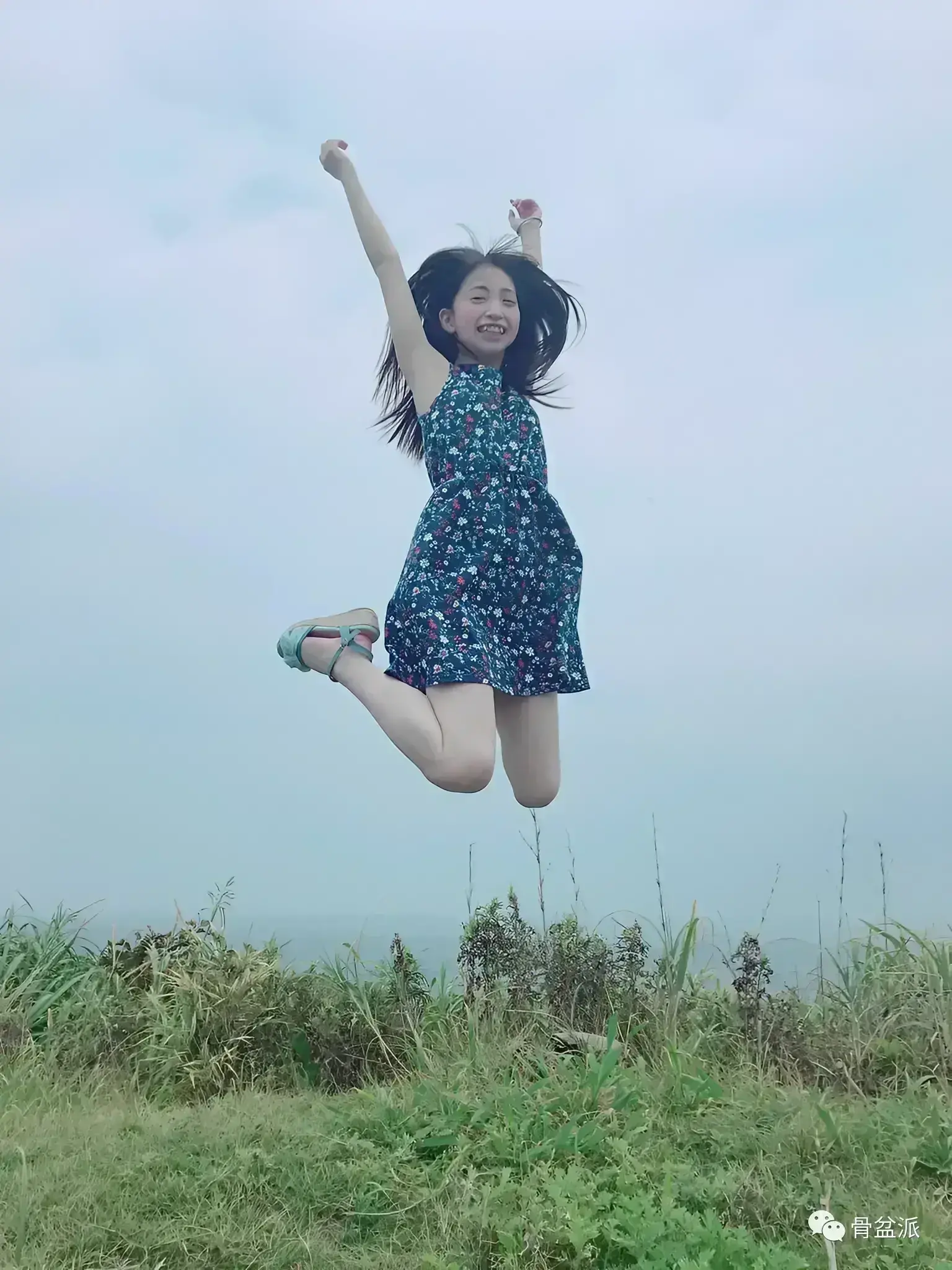 迷你小巧双马尾的冬爱琴音写真分享,虎牙妹妹YYDS!3 迷你小巧双马尾的冬爱琴音写真分享,虎牙妹妹YYDS!3