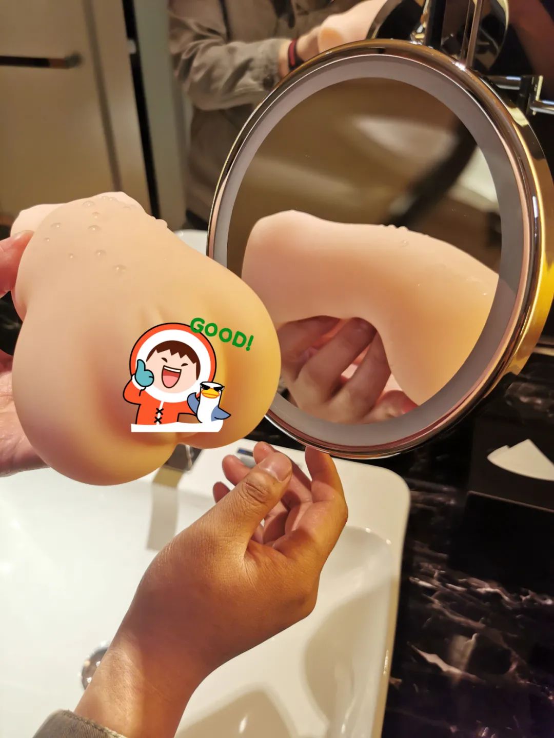 在五星级希尔顿的行政套房里玩YUU的“小优物语”是怎么样的感受？31