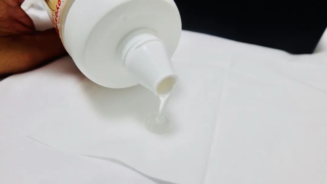 你真的会用润滑液吗? | 3元到100元,5款润滑油测评大揭秘14 你真的会用润滑液吗? | 3元到100元,5款润滑油测评大揭秘14