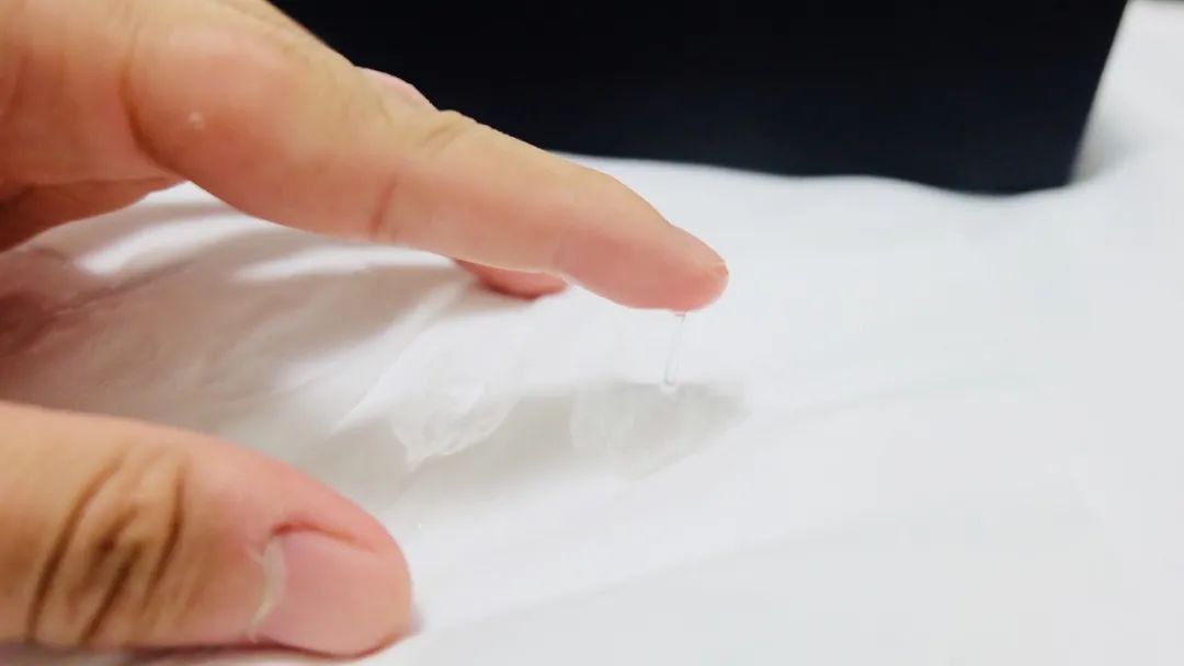 你真的会用润滑液吗? | 3元到100元,5款润滑油测评大揭秘30 你真的会用润滑液吗? | 3元到100元,5款润滑油测评大揭秘30