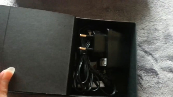 瑞典LELO SIRI 2 情趣按摩器 【开箱】3 瑞典LELO SIRI 2 情趣按摩器 【开箱】3