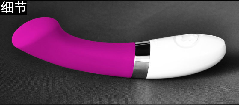 大爱LELO GIGI 2 情趣按摩器平坦凸显的顶端设计4 大爱LELO GIGI 2 情趣按摩器平坦凸显的顶端设计4