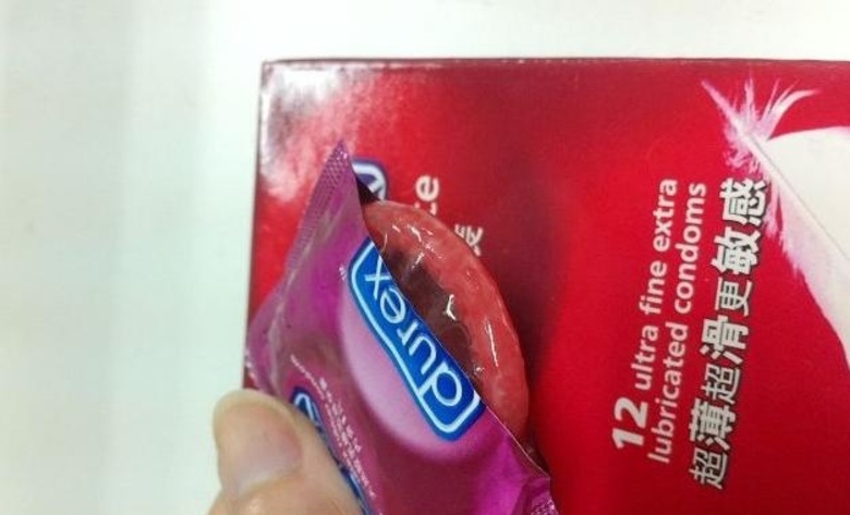 多图:8款常见品牌安全套评测,气味、外观、拉伸…18 多图:8款常见品牌安全套评测,气味、外观、拉伸…18