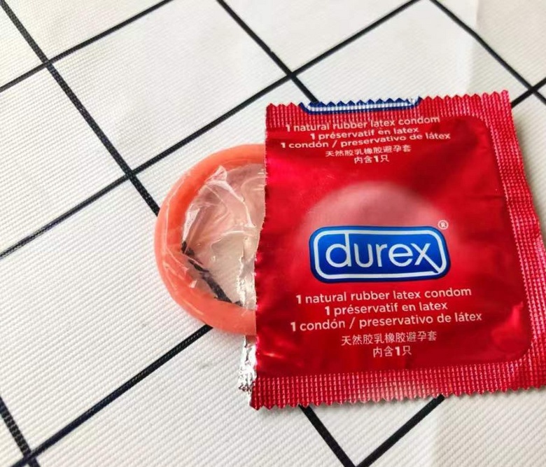 16款常见避孕套横向评测,图很多哦18 16款常见避孕套横向评测,图很多哦18