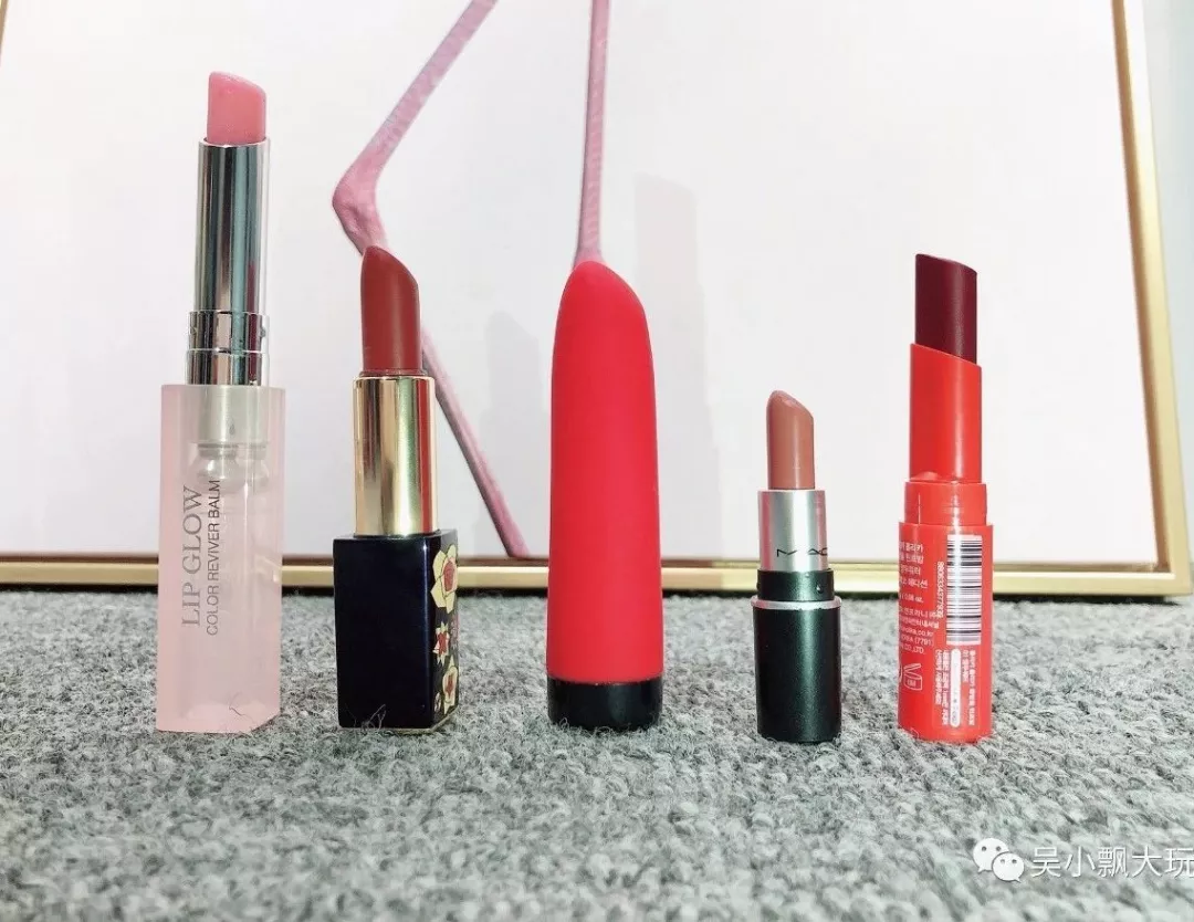 李佳琦无法测评的这款口红,我来试试!16 李佳琦无法测评的这款口红,我来试试!16
