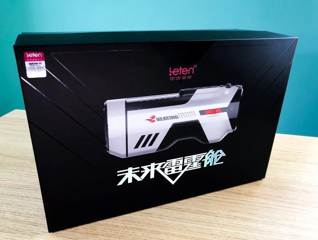 雷霆暴风(LETEN)机皇-未来雷霆舱飞机杯开箱评测8 雷霆暴风(LETEN)机皇-未来雷霆舱飞机杯开箱评测8