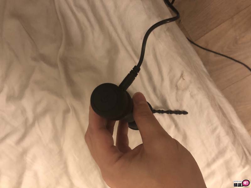 马眼王尿道扩张自慰10频龟头震动器-震动式尿道探索好新潮4 马眼王尿道扩张自慰10频龟头震动器-震动式尿道探索好新潮4