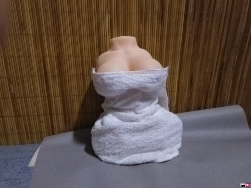 爆乳女王半身屁股性爱娃娃一次满足你三种逼真玩法6 爆乳女王半身屁股性爱娃娃一次满足你三种逼真玩法6