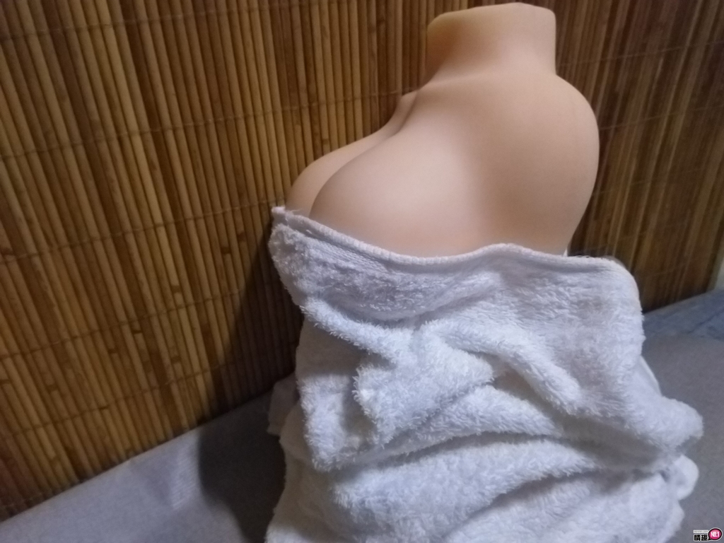 爆乳女王半身屁股性爱娃娃一次满足你三种逼真玩法7 爆乳女王半身屁股性爱娃娃一次满足你三种逼真玩法7