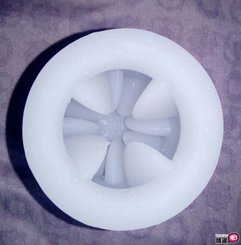 旋风博士双旋转5模式叫声自慰杯-强烈的旋转直接让人失去理智;9 旋风博士双旋转5模式叫声自慰杯-强烈的旋转直接让人失去理智;9