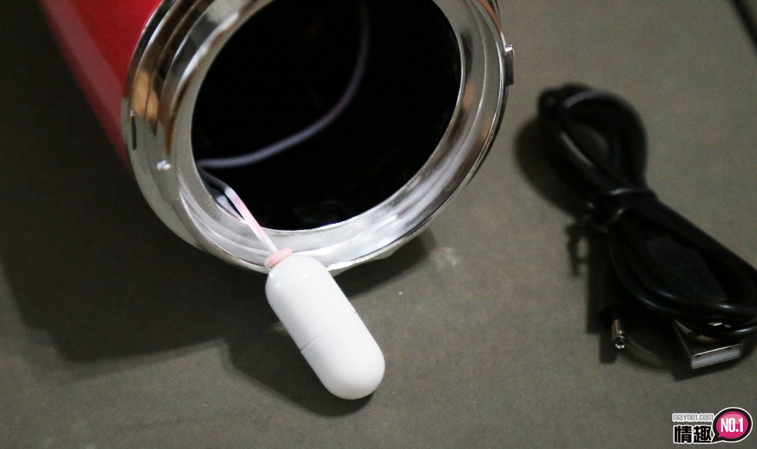 一款产品双重享受。未来FUTURA中日两国语言震动吸盘自慰杯12 一款产品双重享受。未来FUTURA中日两国语言震动吸盘自慰杯12