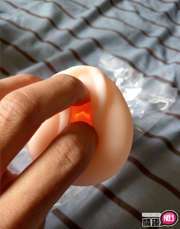 是波木遥妹妹服务你的利器。日本KMPQ弹美尻娘波木遥PREMIUMHOLE;8