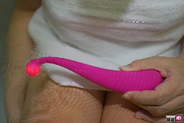 「它」很容易就找到对的点!!!小魔荳Ruby全防水G点探索棒10