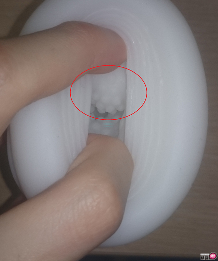 CP值超高阿~吸得你嫑嫑。日本GENMUG点女神吸吮真妙杯_小苹果红;9 CP值超高阿~吸得你嫑嫑。日本GENMUG点女神吸吮真妙杯_小苹果红;9